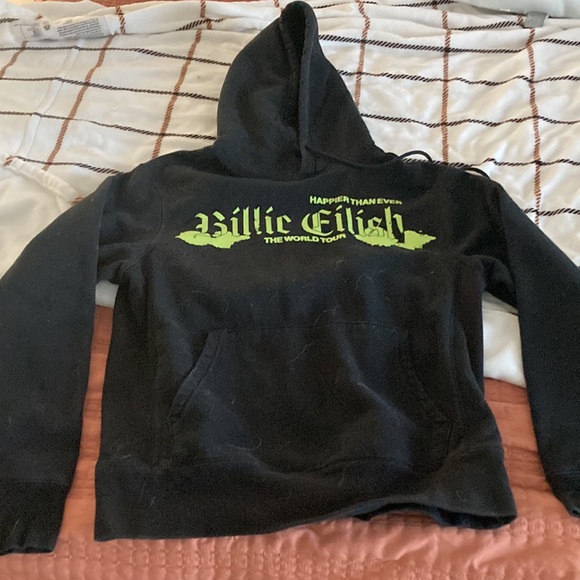 Billie Eilish tour merchandise from the happier than ever tour - Picture 2 of 3